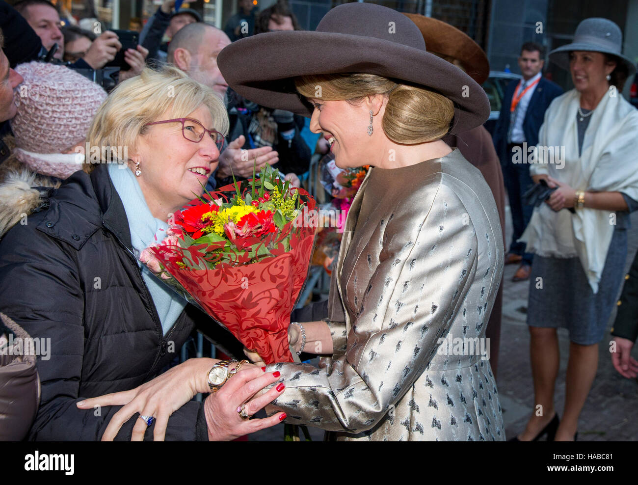 Queen Mathilde of Belgium and Queen Maxima of The Netherlands with well wishers during their visit to the Flemish culture house de Brakke Grond in Amsterdam, The Netherlands, 28 November 2016. Directer Mieke Renders guide the royal couples through the photo exhibition named Euregio-Maas-Rijn and writer Patrick Corillon introduce the show La Maison Vague to their majesties. The King and Queen of Belgium bring a 3 day state visit to the Netherlands. Photo: Patrick van Katwijk NETHERLANDS OUT POINT DE VUE OUT   - NO WIRE SERVICE - Photo: Patrick van Katwijk/Dutch Photo Press/dpa Stock Photo