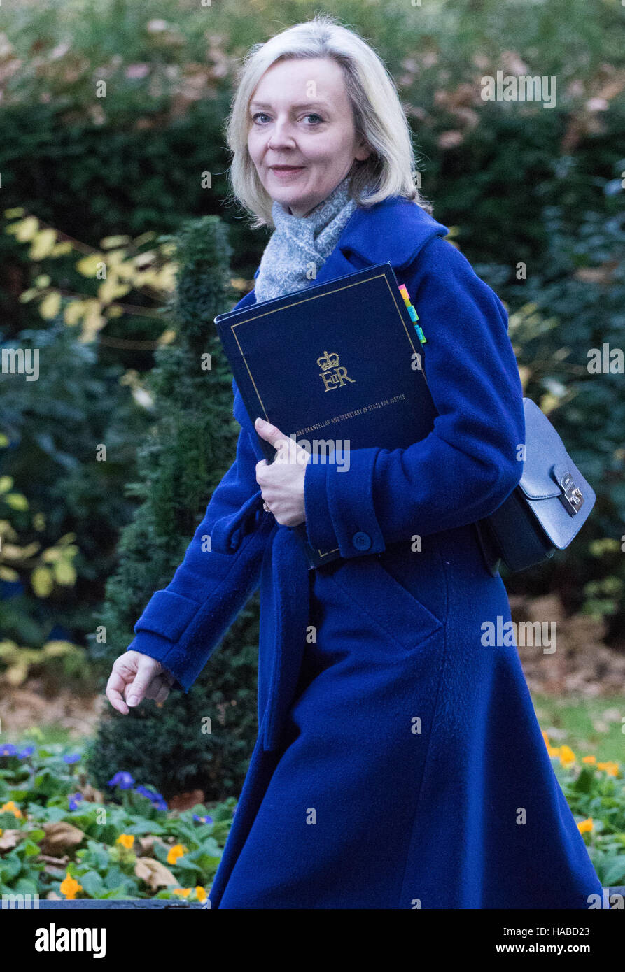 Lord chancellor liz truss hi-res stock photography and images - Alamy