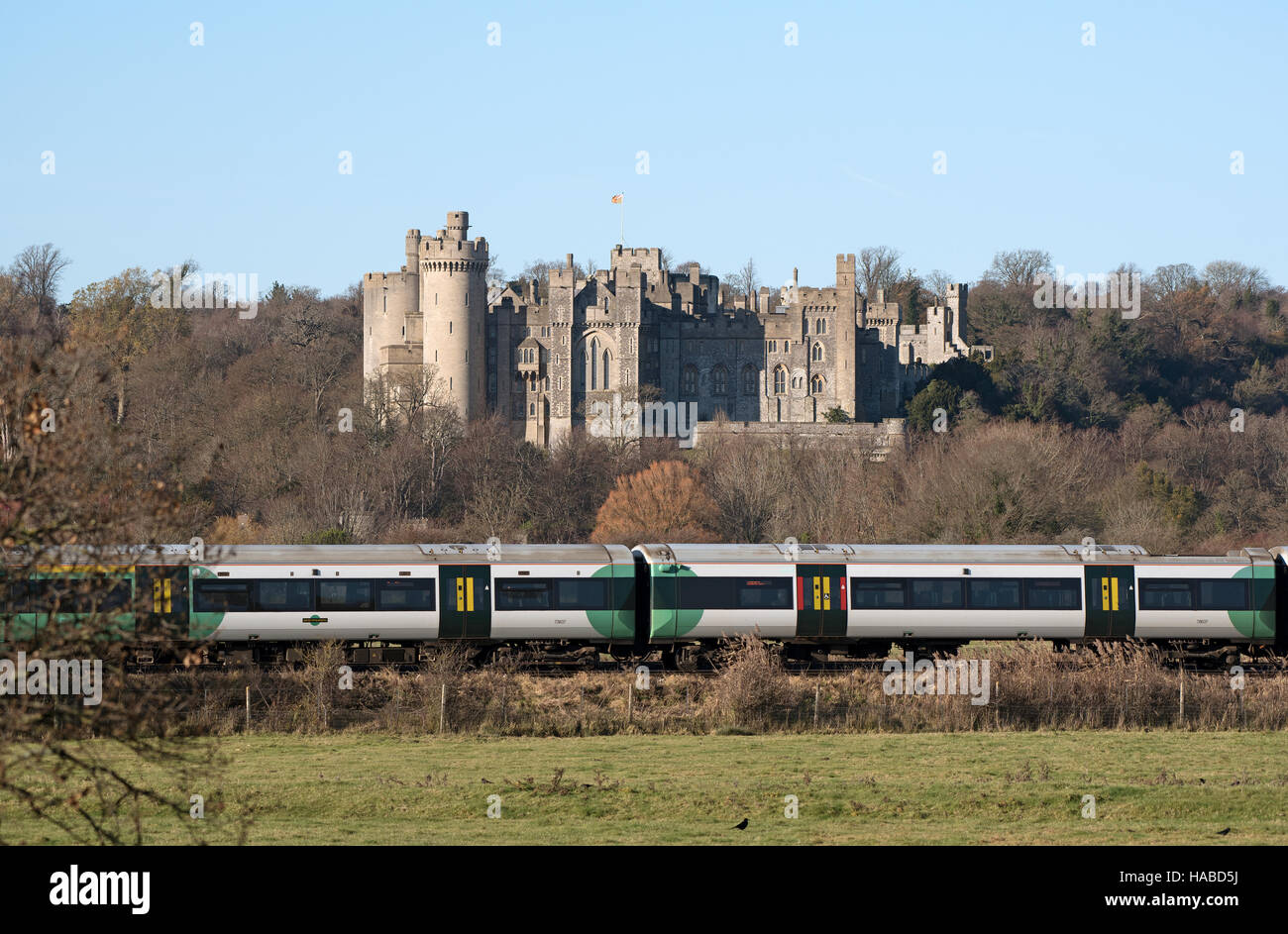 How to get to Isfield in Wealden by Bus or Train?