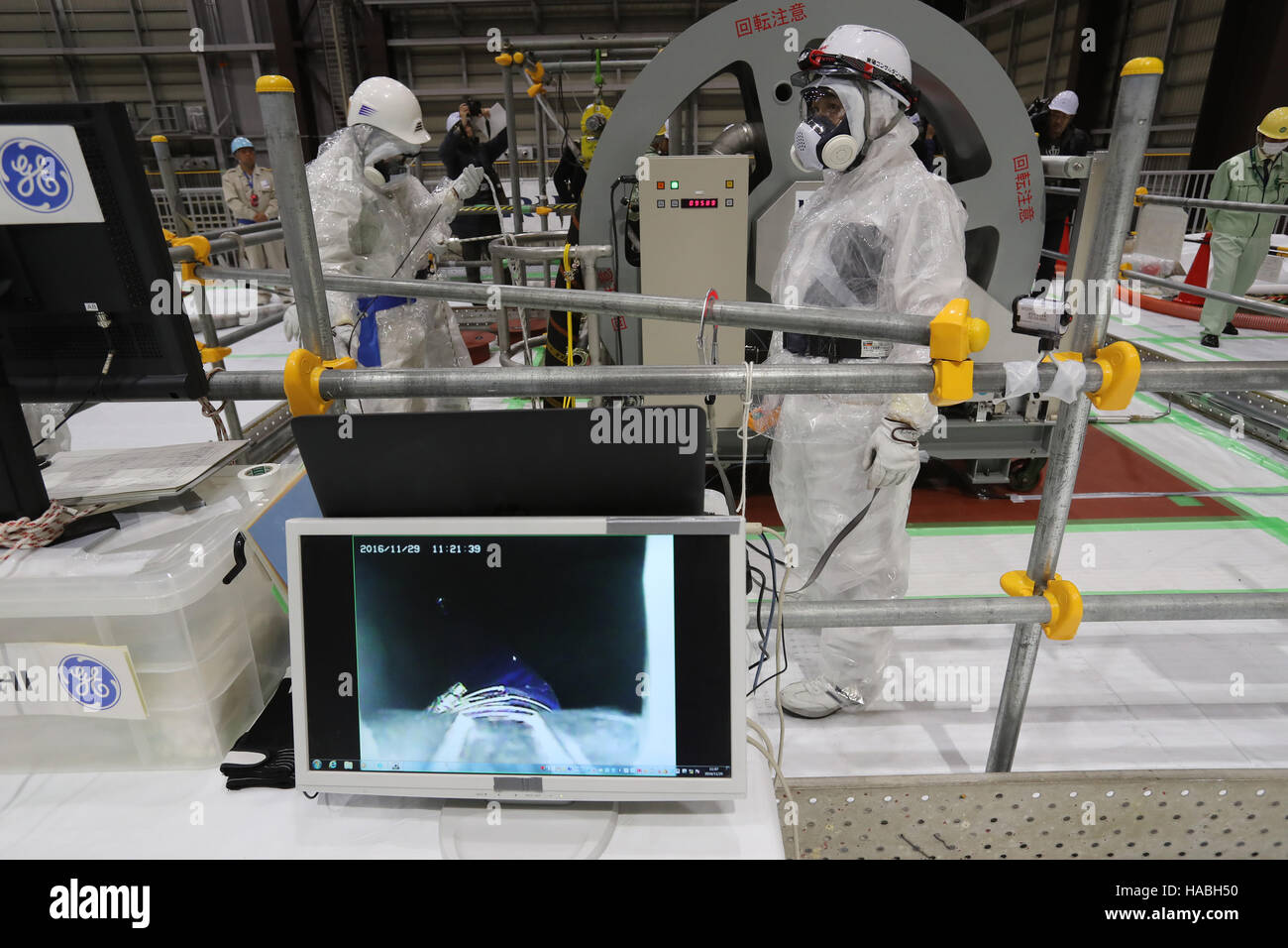 Radiation protection suits hires stock photography and images Alamy