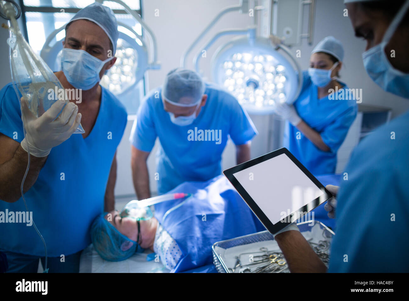 Срочные операции примеры. Мы выполняем операции. Обратные операции в математике. Операции над процессами. Мы выполняем операции.