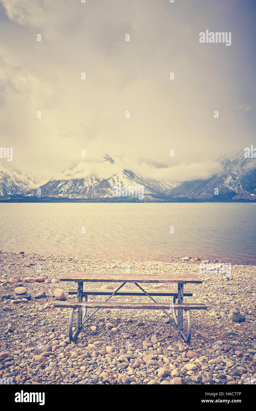 Empty lake landscape hi-res stock photography and images - Alamy