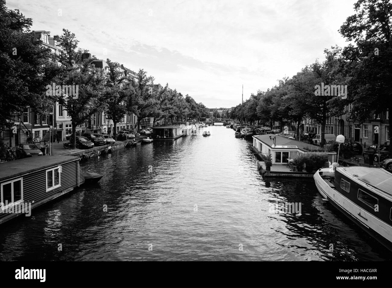 Old town the netherlands canal water Black and White Stock Photos ...