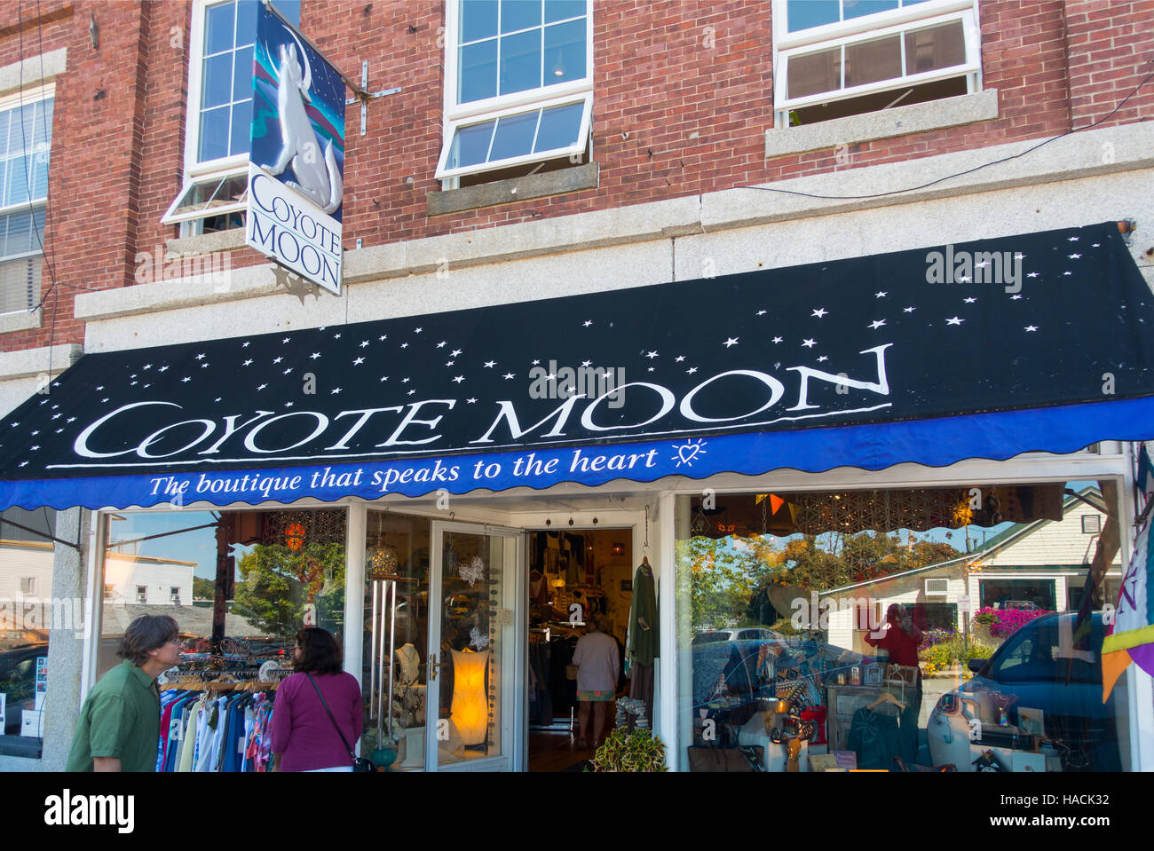 Old fashioned authentic buildings street hires stock photography and