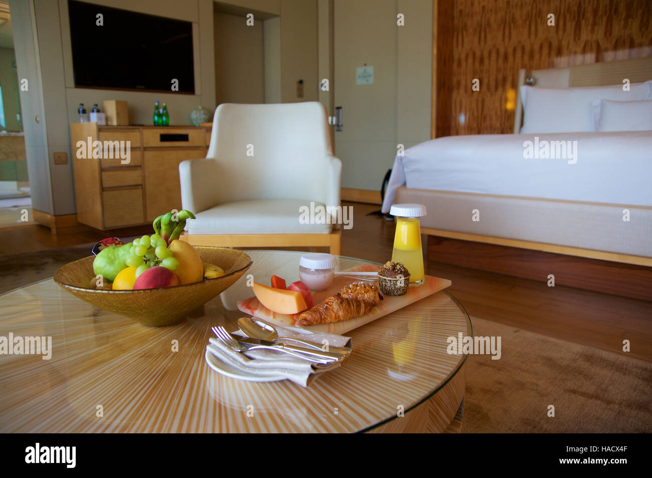 SINGAPORE - JULY 23rd, 2016: luxury Hotel room with modern interior, a comfortable bed and an awesome view of the Marina Bay Stock Photo