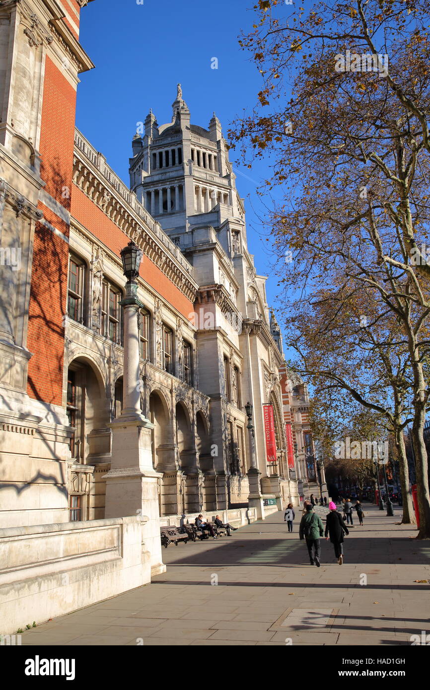 LONDON, UK: The external facade of Victoria and Albert Museum in South Kensington Stock Photo