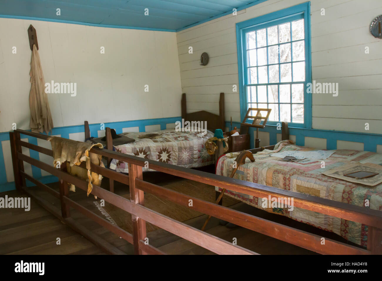 Bedroom in Mount Locust Inn and Plantation Homestead Stock Photo Alamy