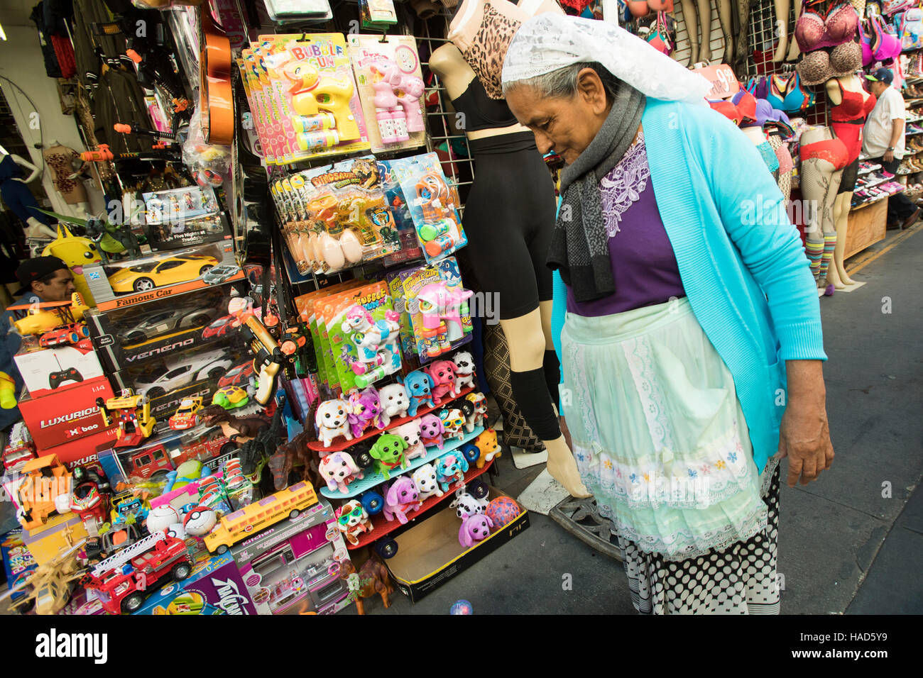 The Santee Alley, Los Angeles, California, USA Stock Photo - Alamy