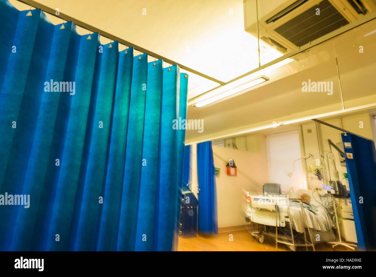 Hospital ward britain hi-res stock photography and images - Alamy