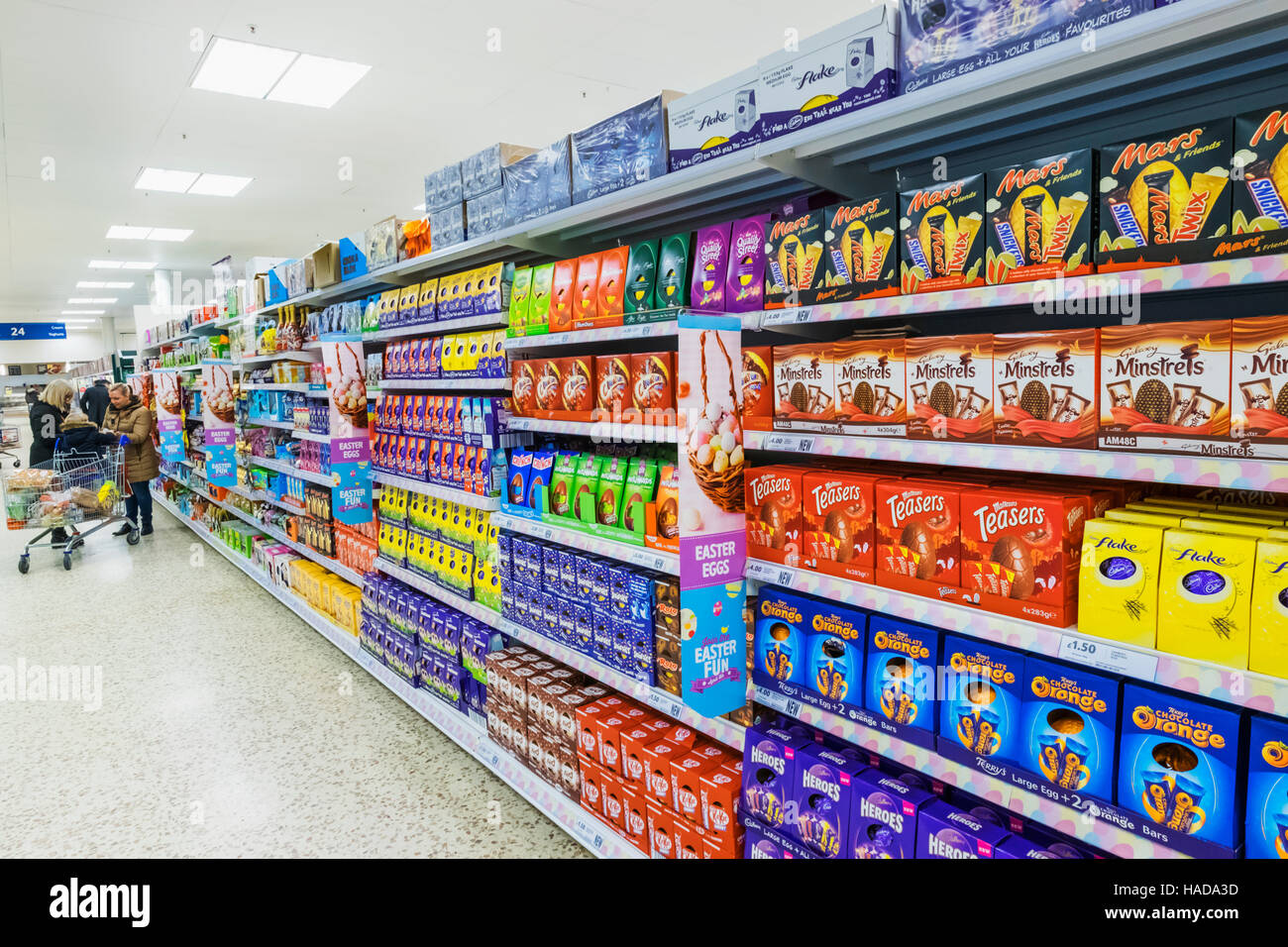 England, London, Supermarket Display of Chocolate Stock Photo Alamy