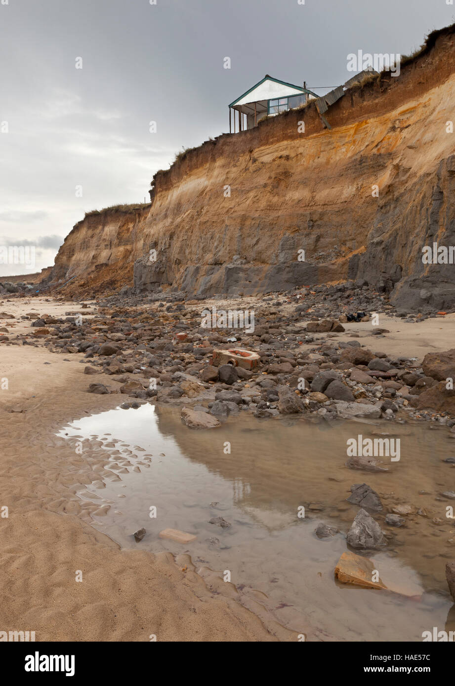 Coastal erosion norfolk hi-res stock photography and images - Alamy