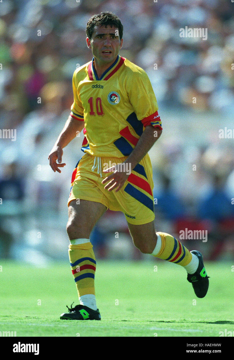 Gheorghe Hagi High Resolution Stock Photography And Images Alamy