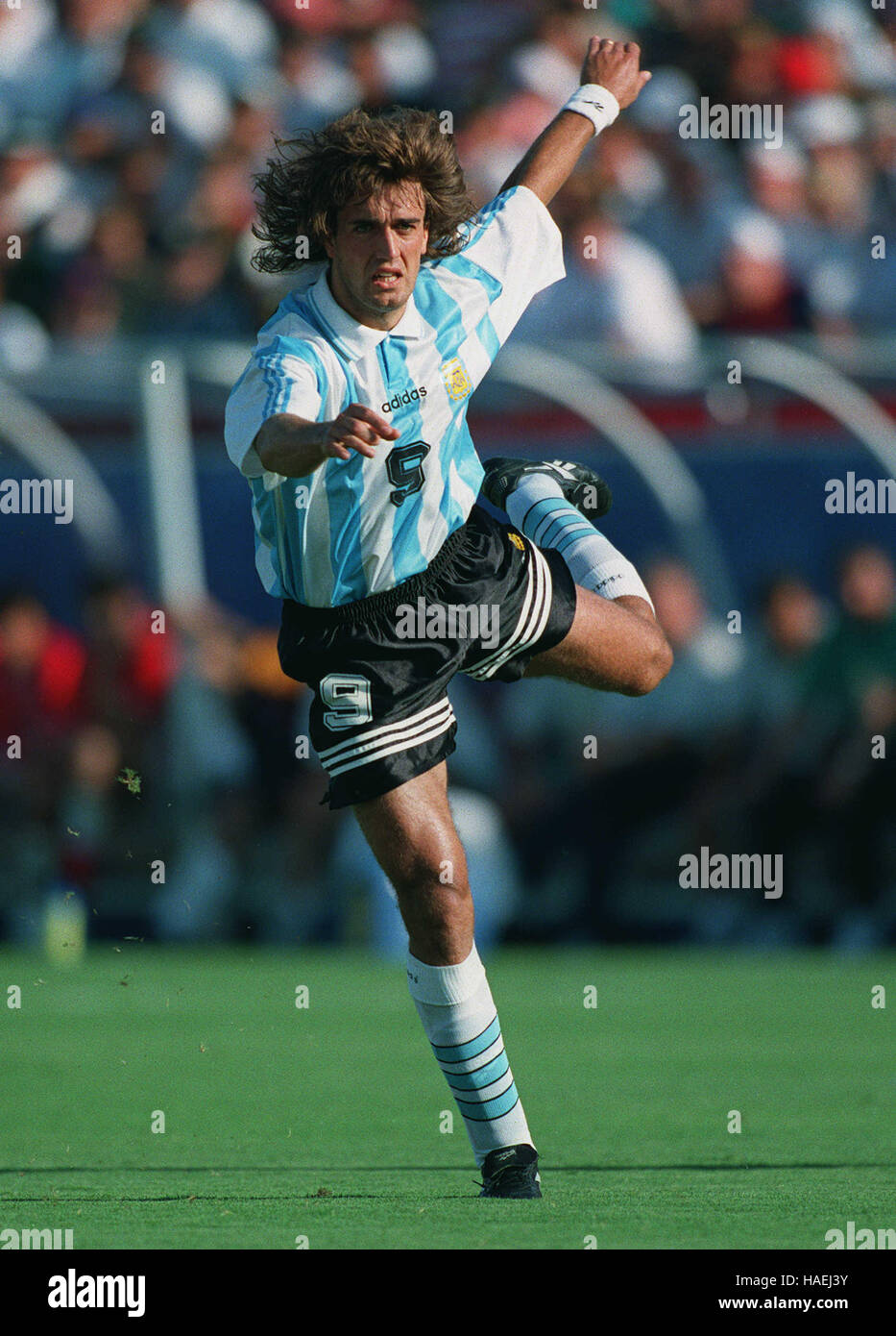 Gabriel Batistuta GABRIEL BATISTUTA ARGENTINA 07 July 1994 Stock Photo - Alamy