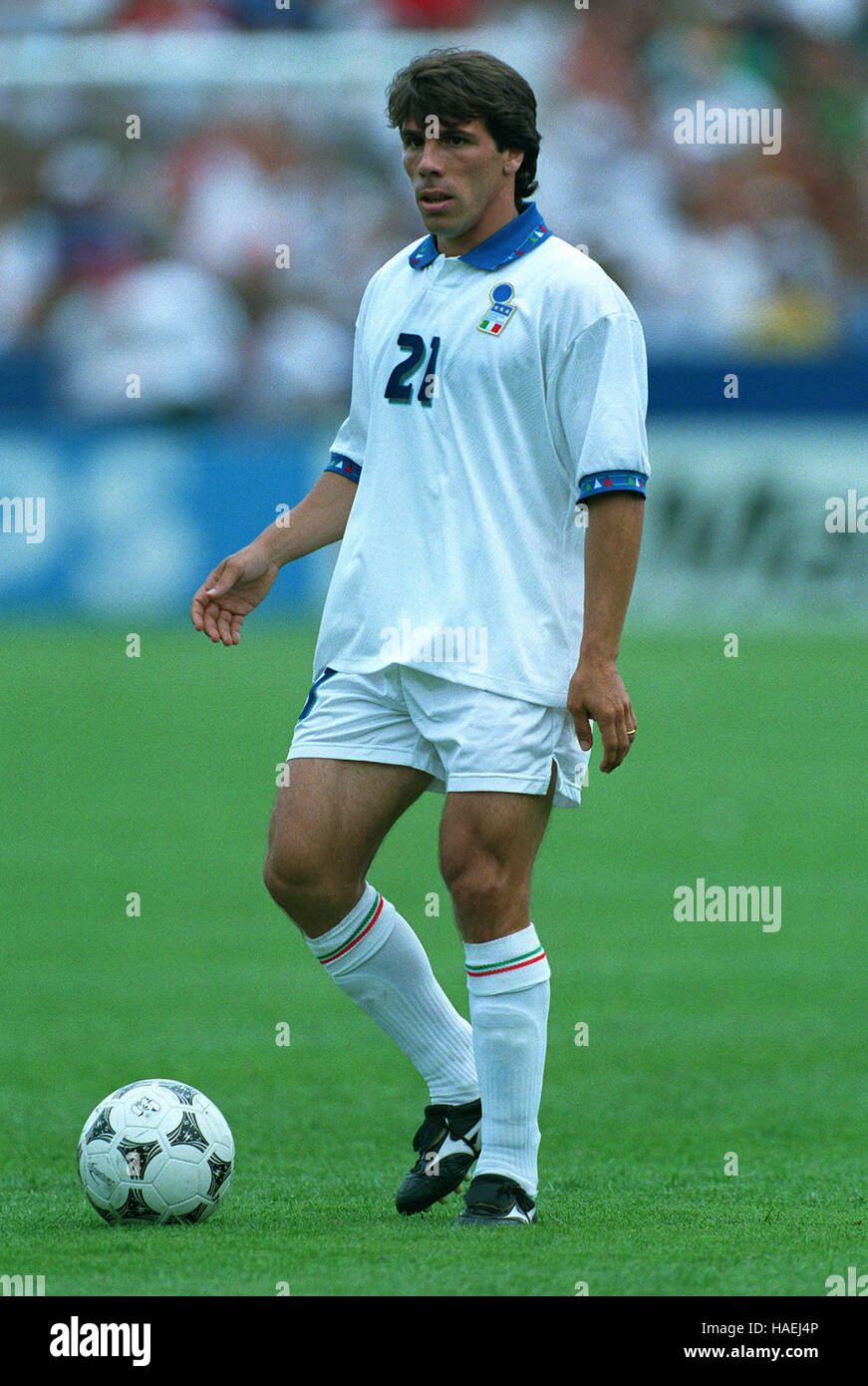 GIANFRANCO ZOLA ITALY & PARMA 05 July 1994 Stock Photo - Alamy