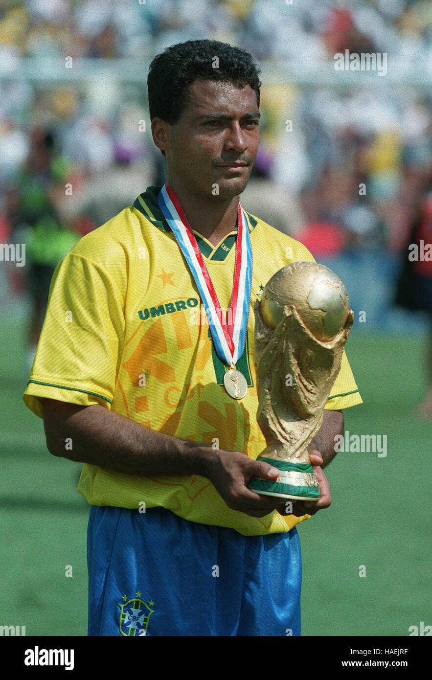 1994ブラジル代表 ロマーリオ UMBRO ROMARIO バルセロナ 1994ブラジル代表 ロマーリオ UMBRO ROMARIO バルセロナ - メルカリ
