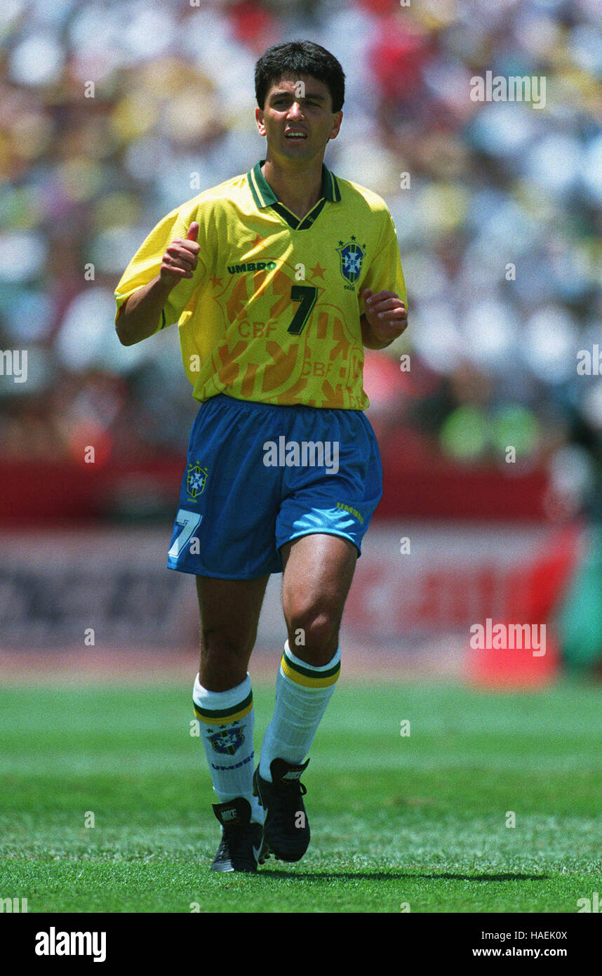 Bebeto Brazil High Resolution Stock Photography And Images Alamy Bebeto Brazil High Resolution Stock Photography And Images Alamy
