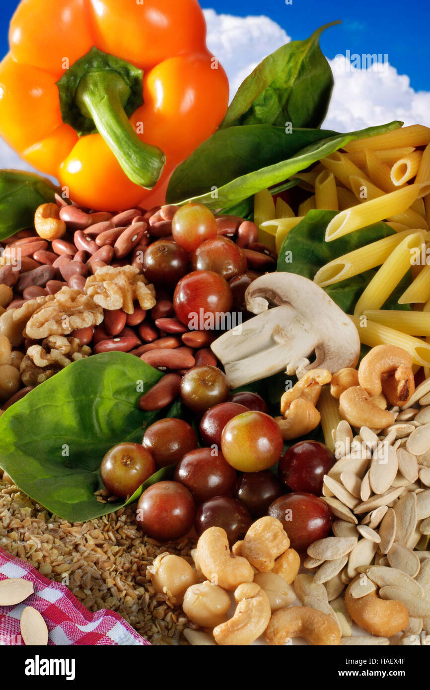 Salad ingredients that improve your salads. Salad fixings include