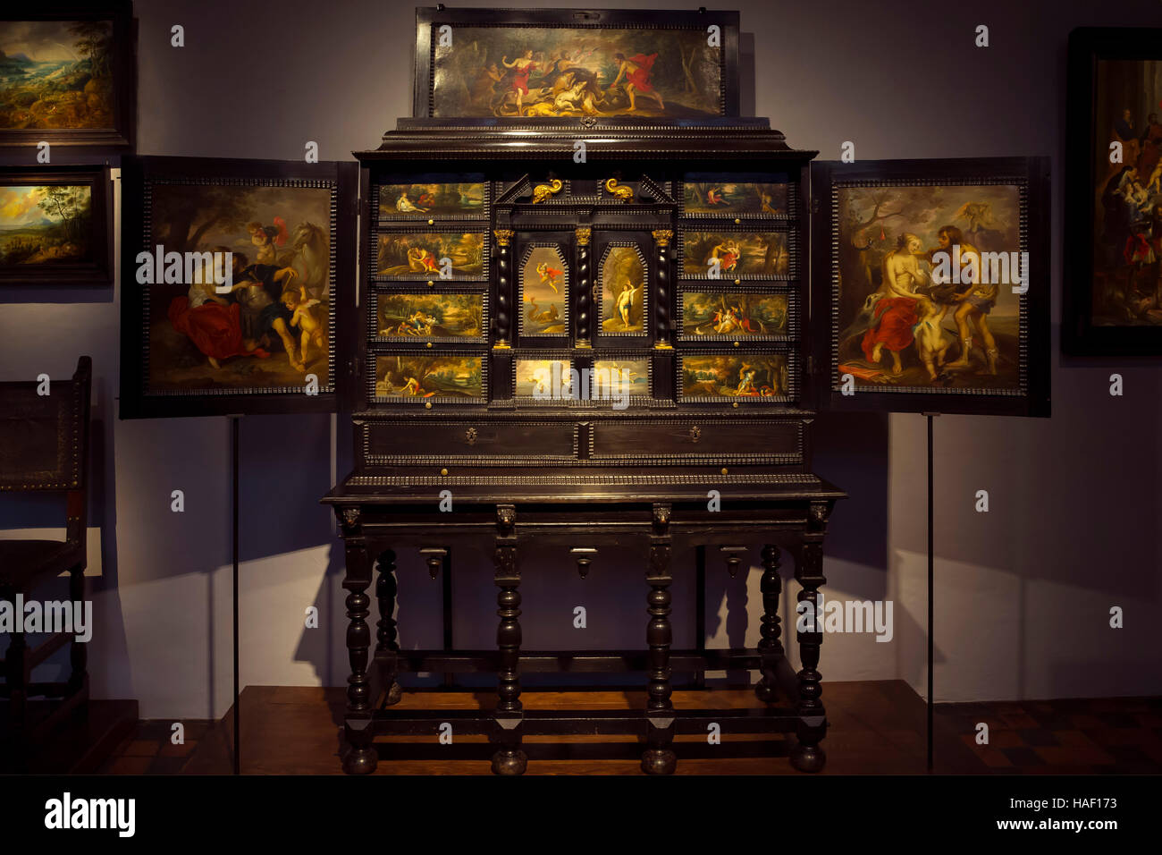 Curio Cabinet, circa 1640, Rubenshuis Museum, Rubens House, home of Peter Paul Rubens, Antwerp, Belgium, Europe Stock Photo