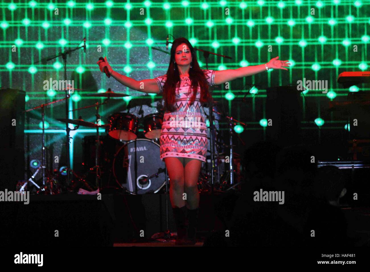Bollywood singer Harshi Mad perform during Mid Day music concert at ...