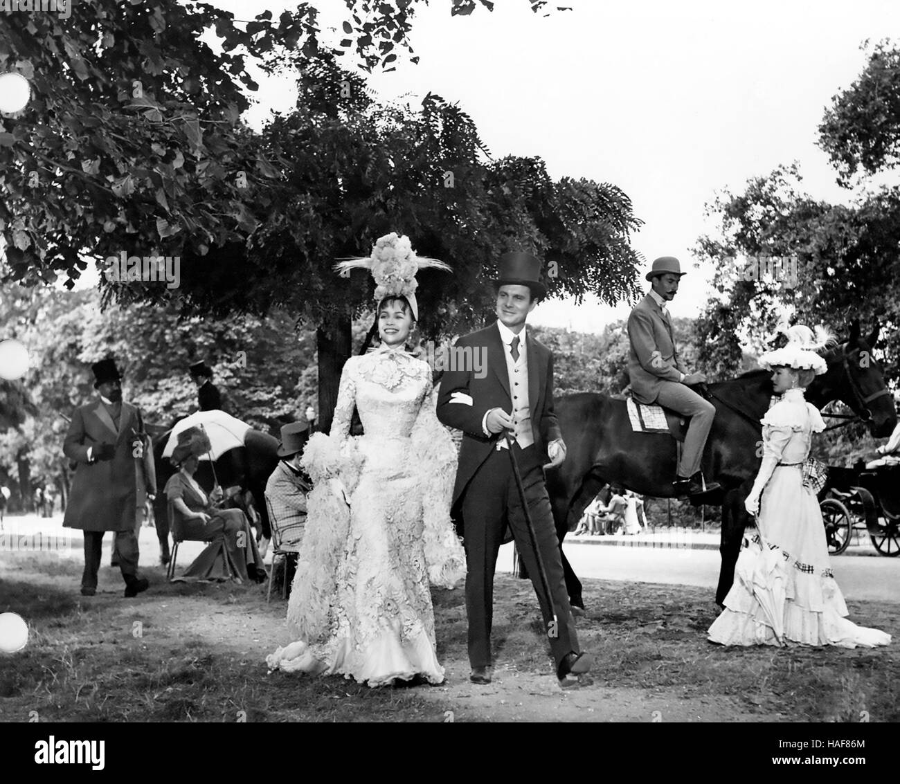 gigi-1958-mgm-film-with-leslie-caron-as-gigi-and-louis-jourdan-as