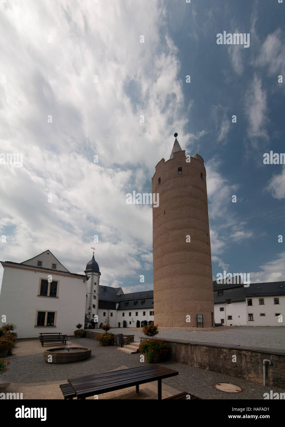 Zschopau (Erzgebirge): Schloss Wildeck mit Turm 'Dicker Heinrich', Erzgebirge, Ore Mountains, Sachsen, Saxony, Germany Stock Photo