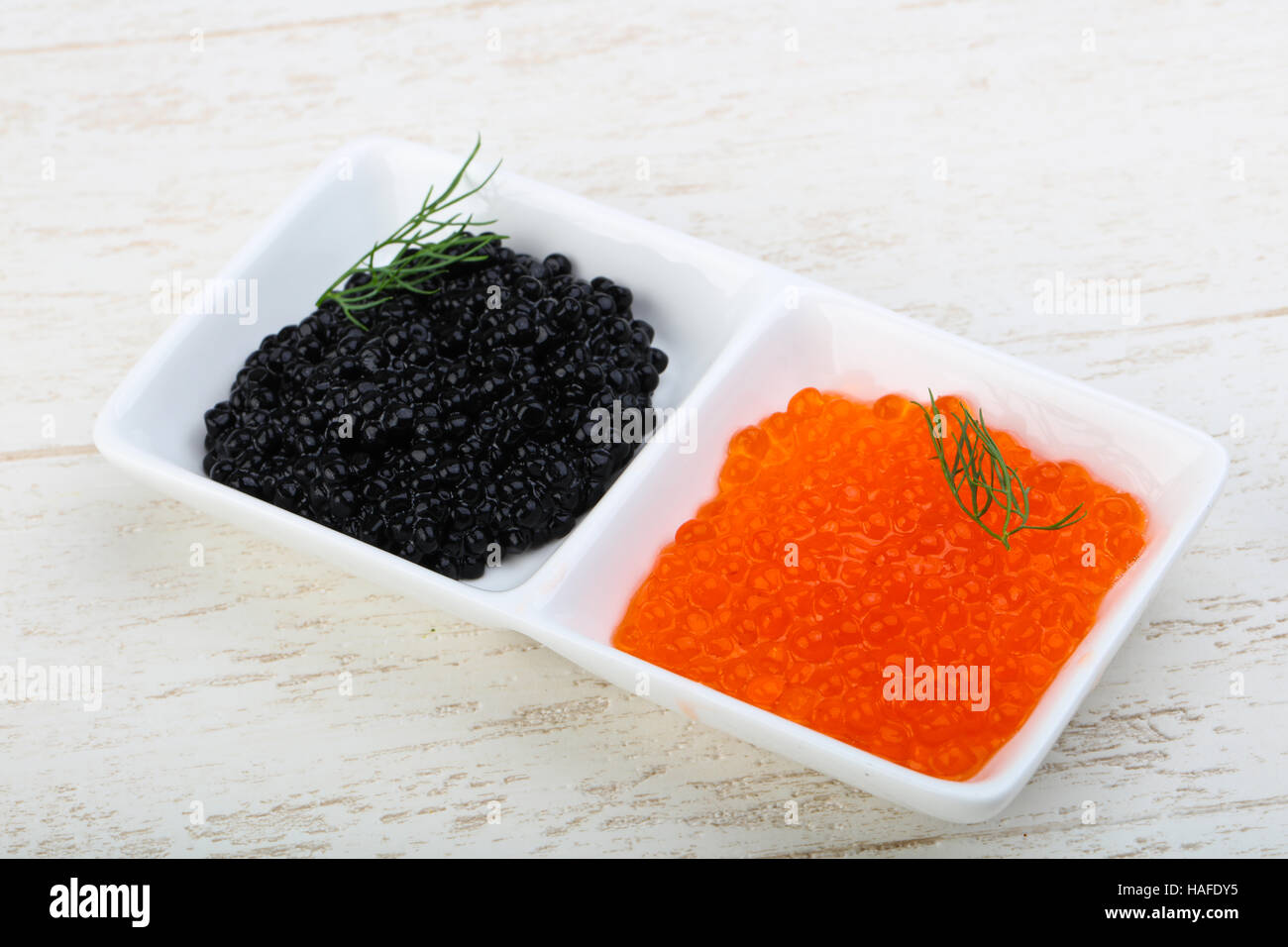 Black and red caviar in the bowl Stock Photo Alamy