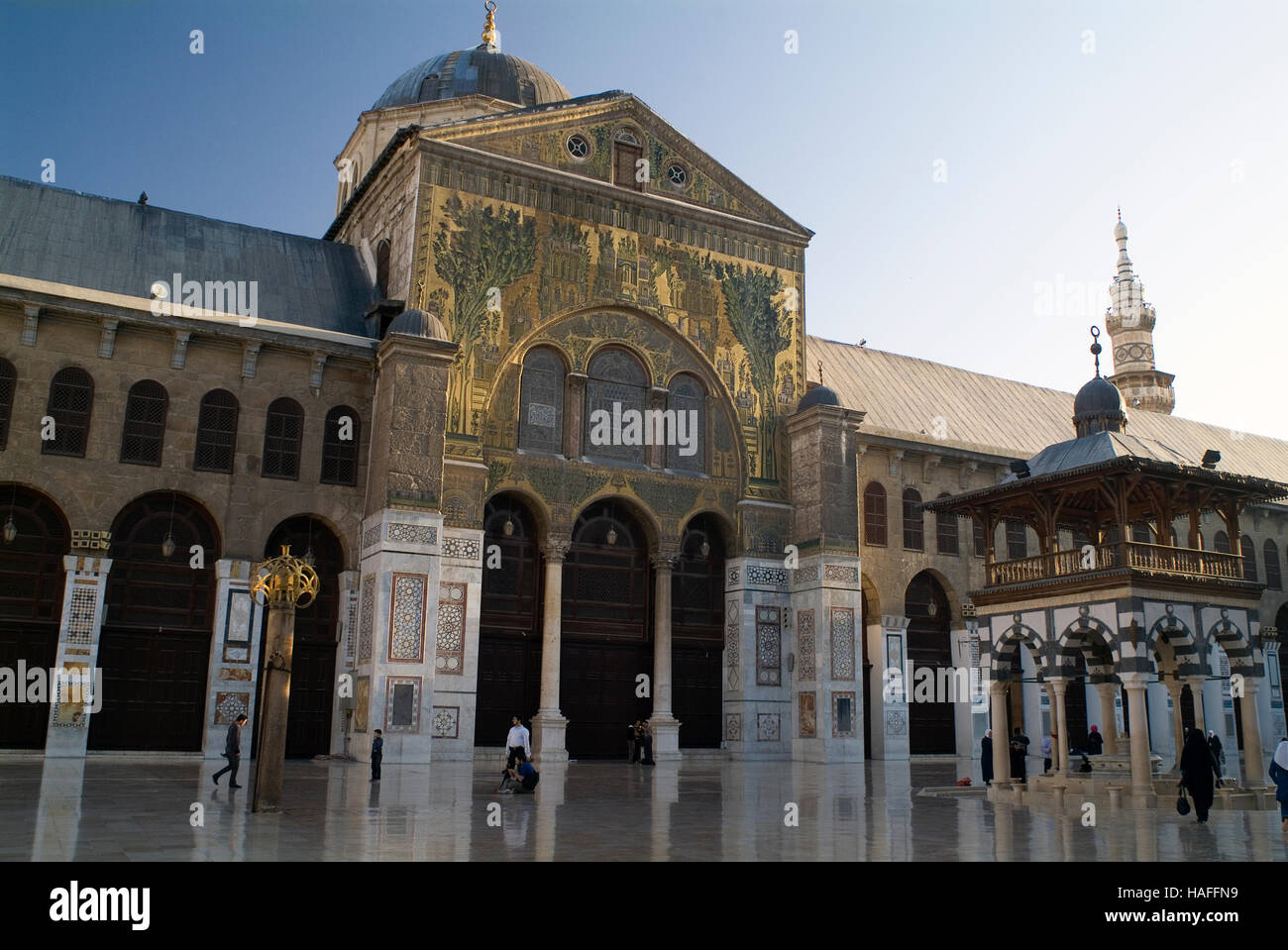 Golden mosaics on the facade of the prayer hall of the Umayyad Mosque in the Old Town of Damascus, Syria. Stock Photo