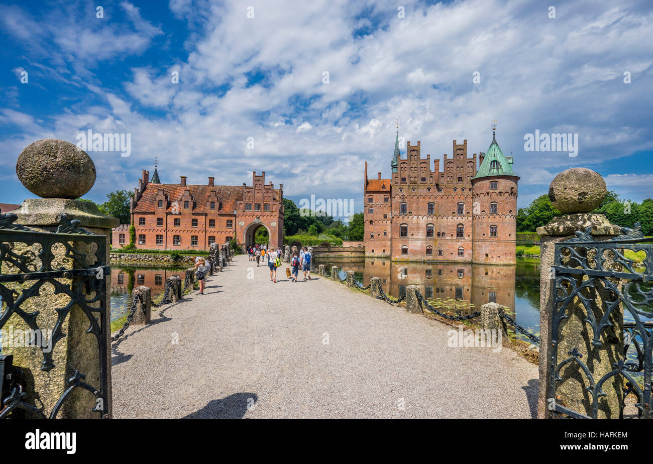 Denmark, Funen, Egeskov Slot, view of the 16th century Renaissance water castle Stock Photo