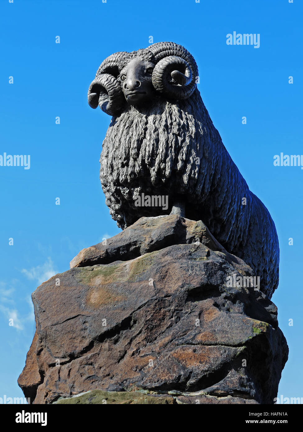 Ram statue hi-res stock photography and images - Alamy