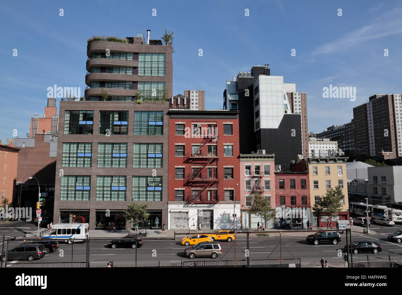 10th avenue walkway hi-res stock photography and images - Alamy