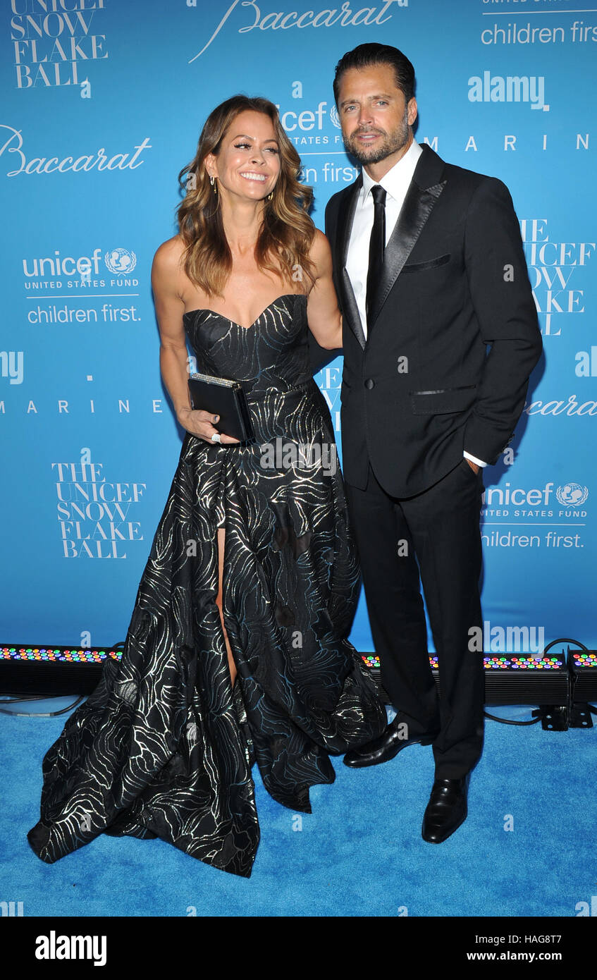 New York, USA. 30th Nov, 2016.  Brooke Burke-Charvet, David Charve attends the 12th Annual UNICEF Snowflake Ball at Cipriani Wall Street on November 29, 2016 in New York City.  Credit:  MediaPunch Inc/Alamy Live News Stock Photo