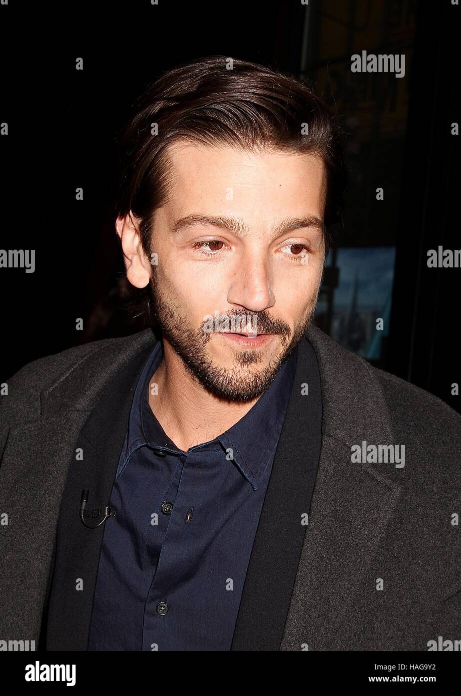 New York, NY, USA. 30th Nov, 2016. Mexican actor Diego Luna visits 'Good Morning America' to promote the movie 'Rogue One: A Star Wars Story' in New York, New York on November 30, 2016. Credit:  Rainmaker Photo/Media Punch/Alamy Live News Stock Photo