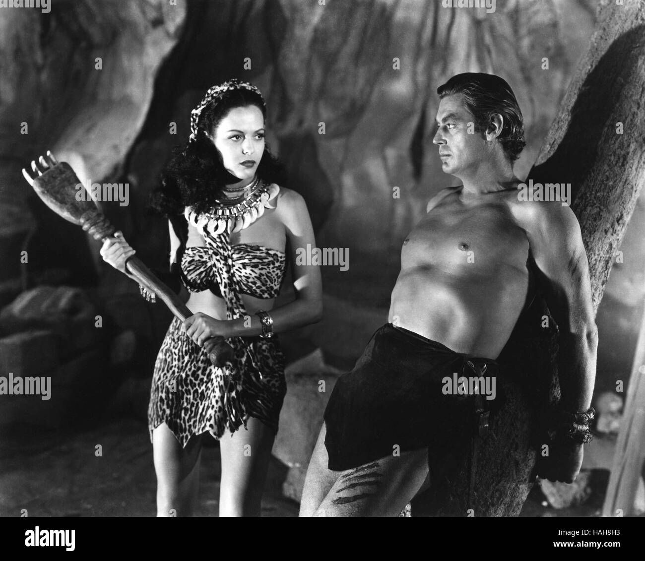 Tarzan and the Leopard Woman Year: 1946 USA Director : Kurt Neumann Johnny Weissmuller, Acquanetta Stock Photo
