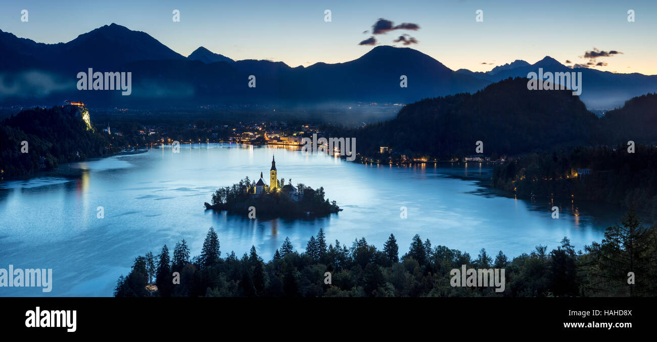 Overhead view of Lake Bled with St Marys Church of the Assumption, Bled, Upper Carniola, Slovenia Stock Photo