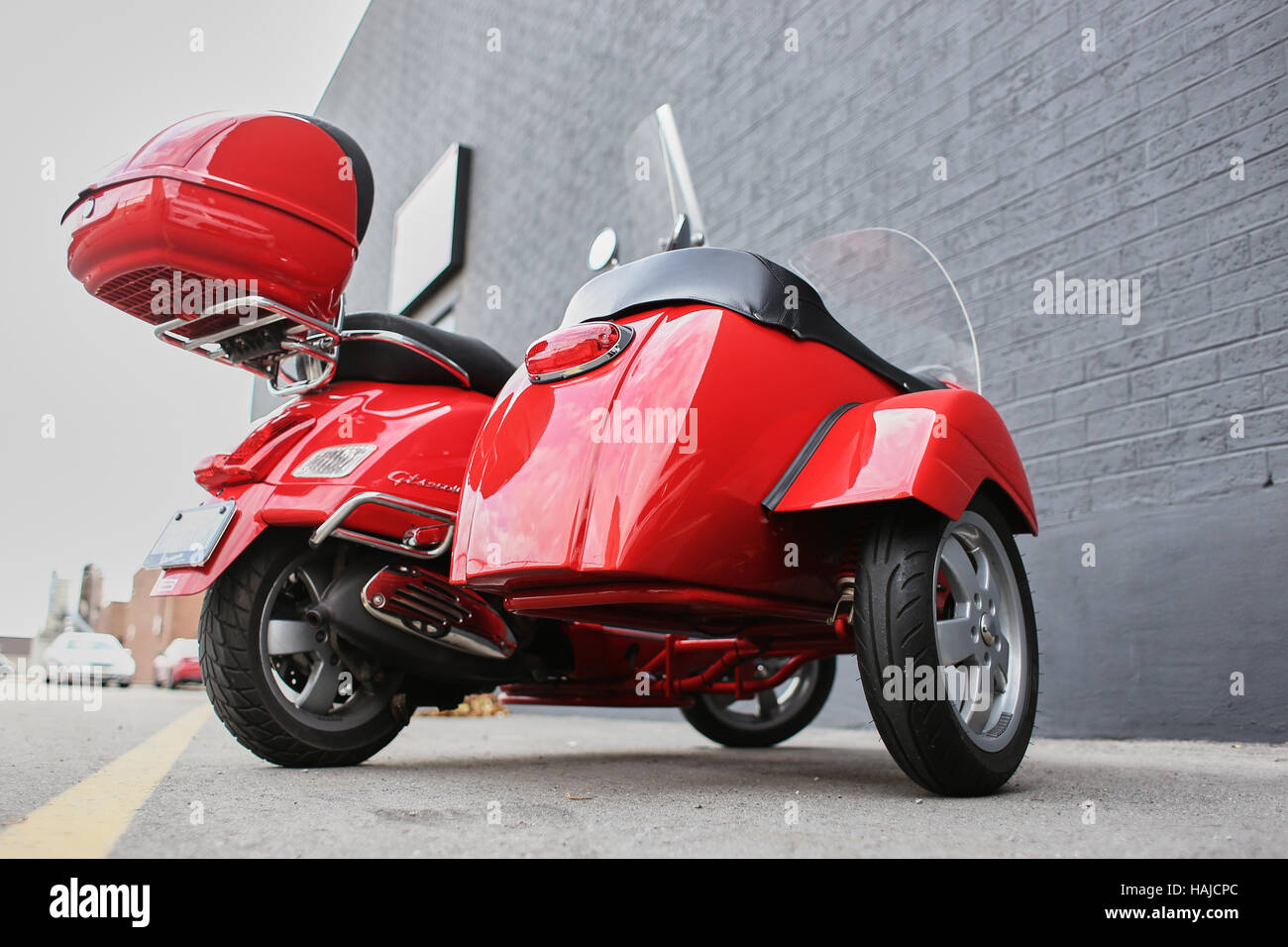 Vespa with sidecar hi-res stock photography and images - Alamy