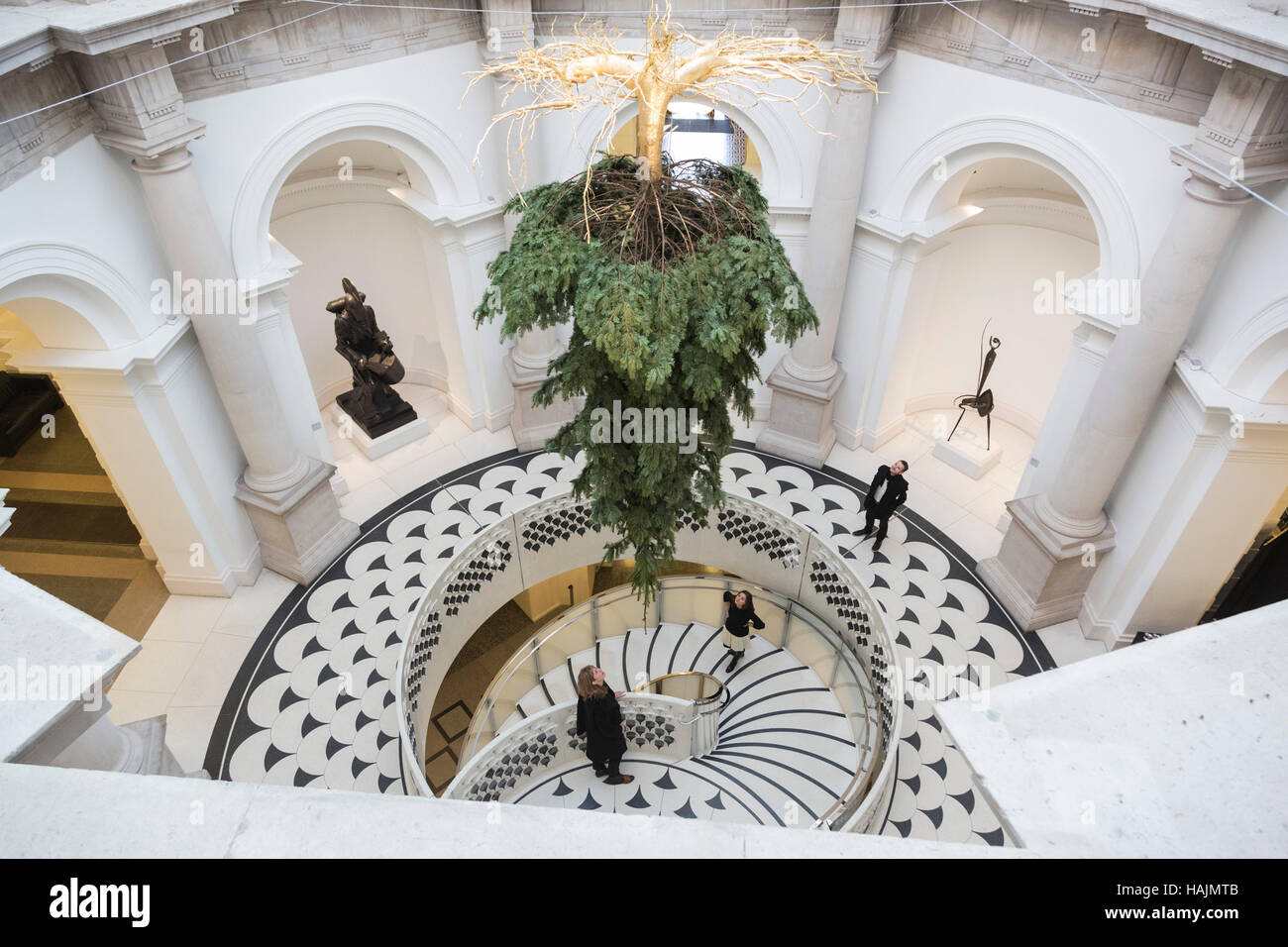 London, UK. 1 December 2016. Tate Britain unveils a Christmas tree by
