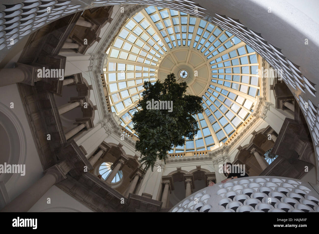 London, UK. 1 December 2016. Tate Britain unveils a Christmas tree by