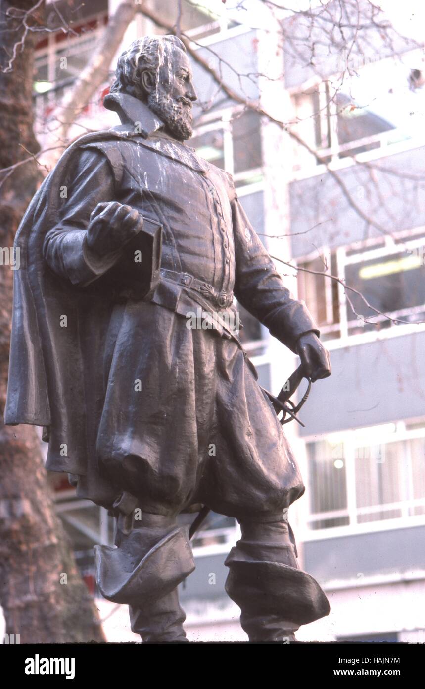 London statue in Cheapside Stock Photo - Alamy