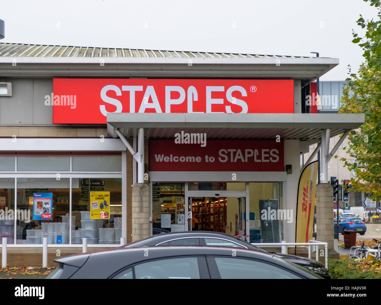 Staples the stationers shop Bristol Stock Photo Alamy