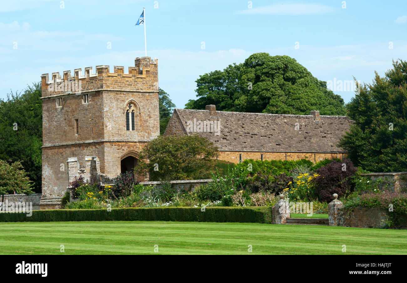 Broughton Castles, Gate House, Oxfordshire, England Stock Photo Alamy