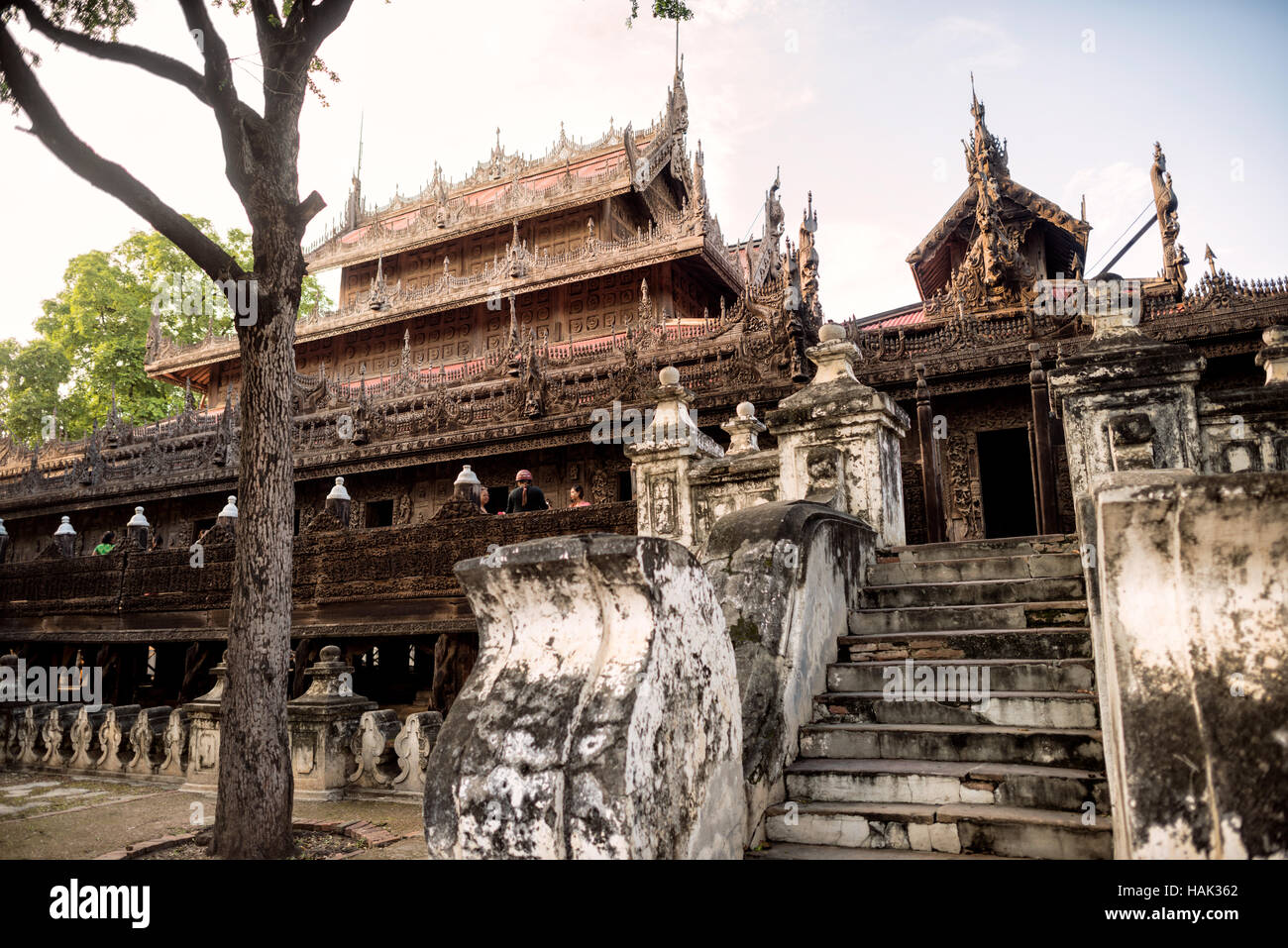 Royal palace amarapura hi-res stock photography and images - Alamy