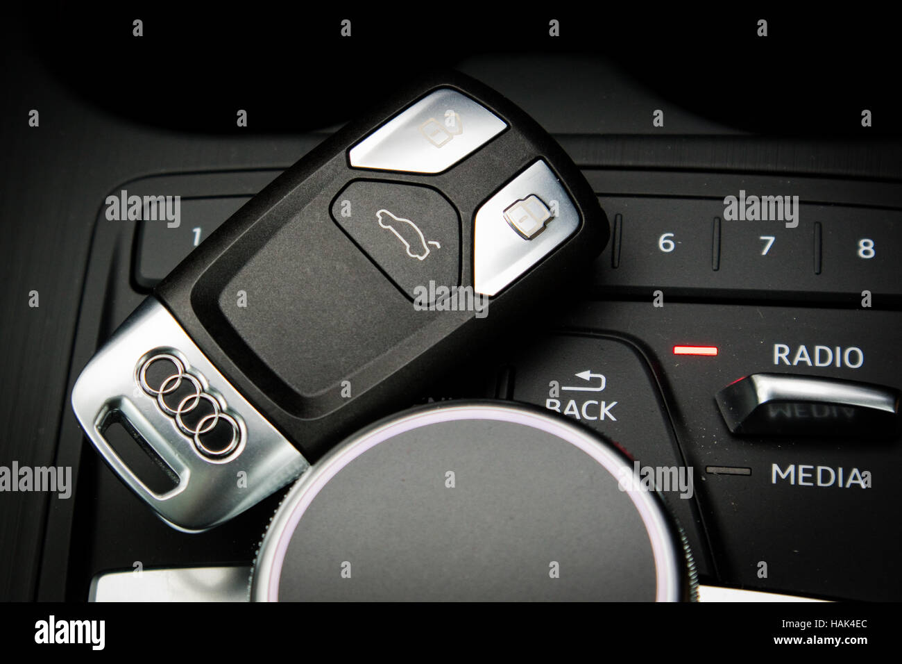 Hong Kong, China 21. April 2016: Audi A5 35 TFSI 2016 Schlüssel am 21.  April 2016 in Hong Kong Stockfotografie - Alamy