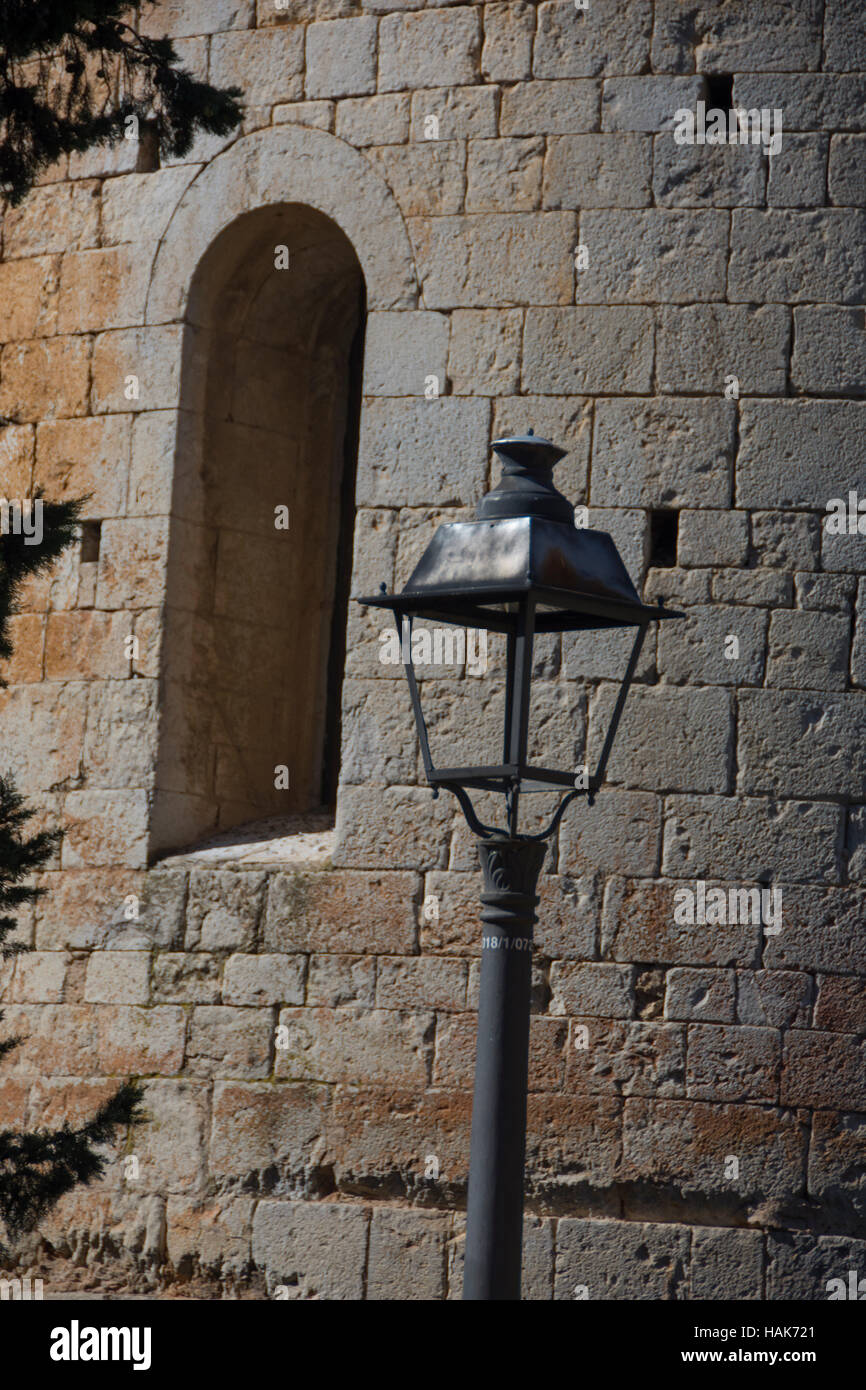Ornate wrought iron street lamp hi-res stock photography and images - Alamy