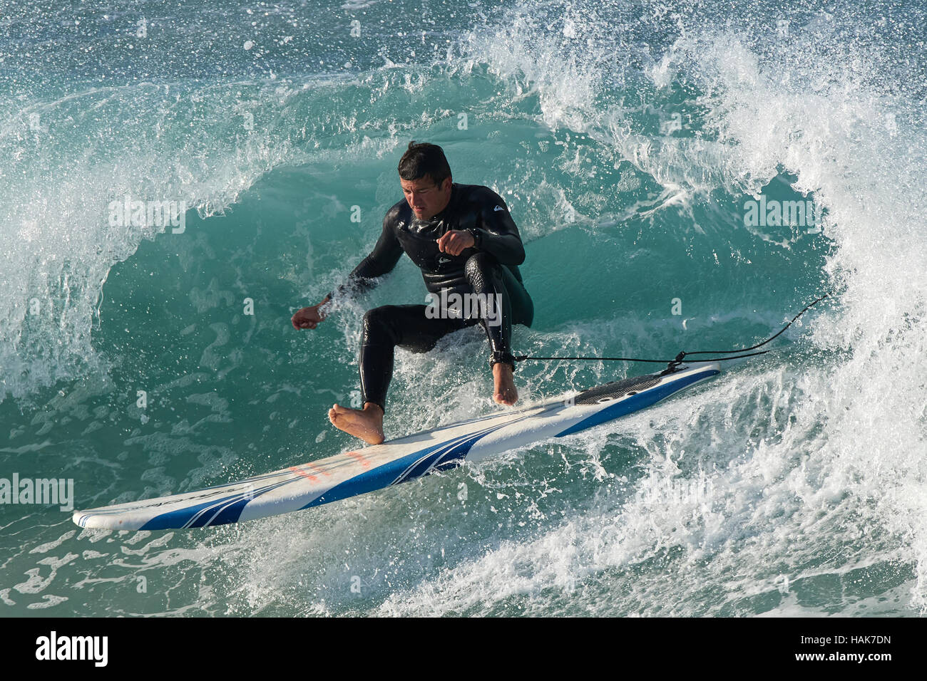 Falling off surfboard hires stock photography and images Alamy