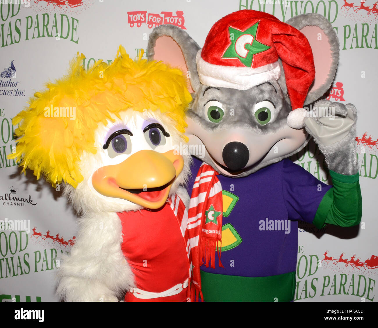 Chuck E Cheese And Helen Henny