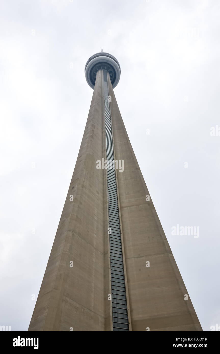 360 restaurant cn tower hi-res stock photography and images - Alamy