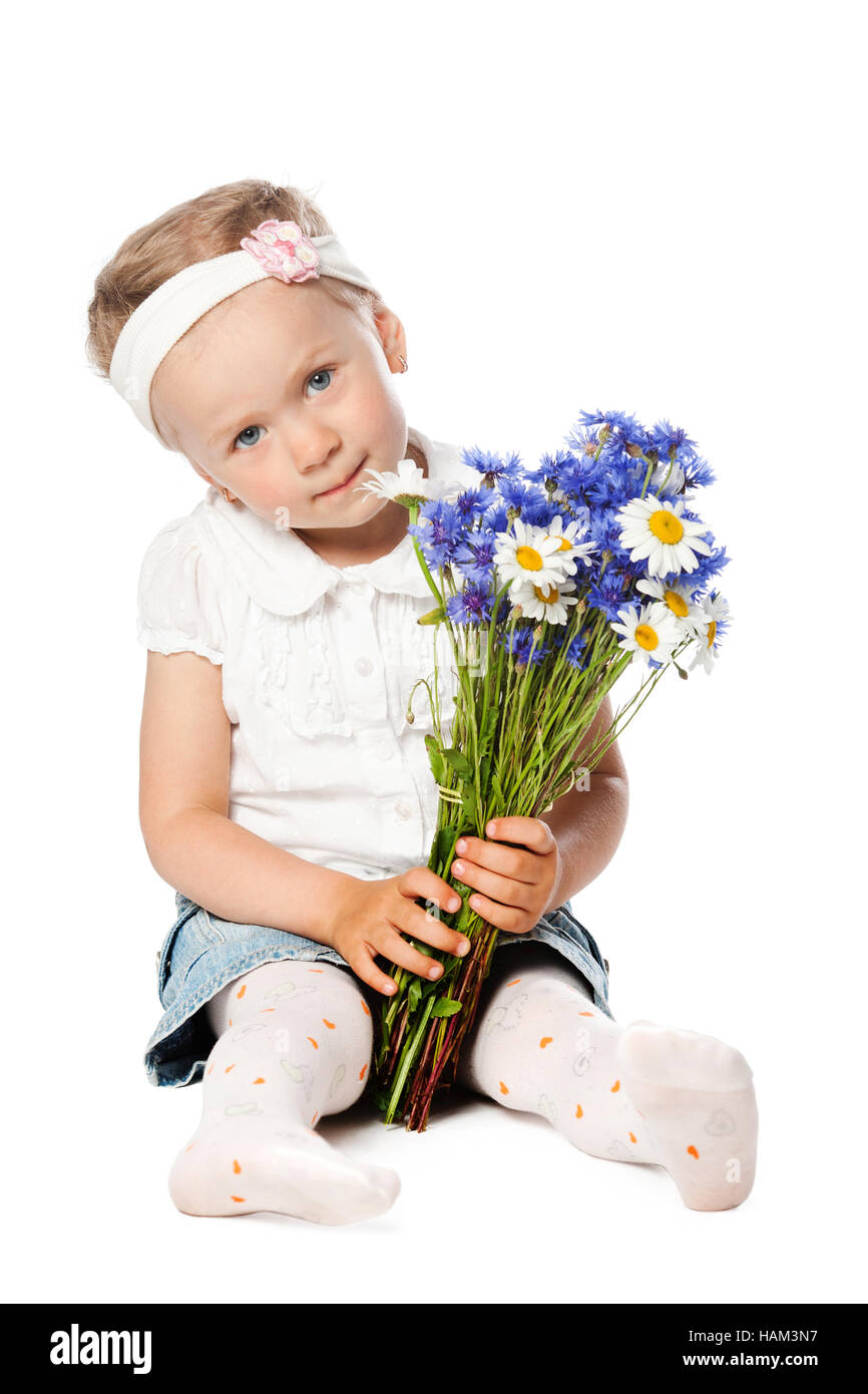 little girl with bouquet of wildflowers Stock Photo - Alamy