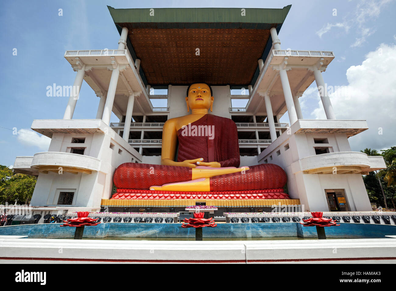 Giant Buddha statue, sitting buddha, Weherahena Temple, Matara