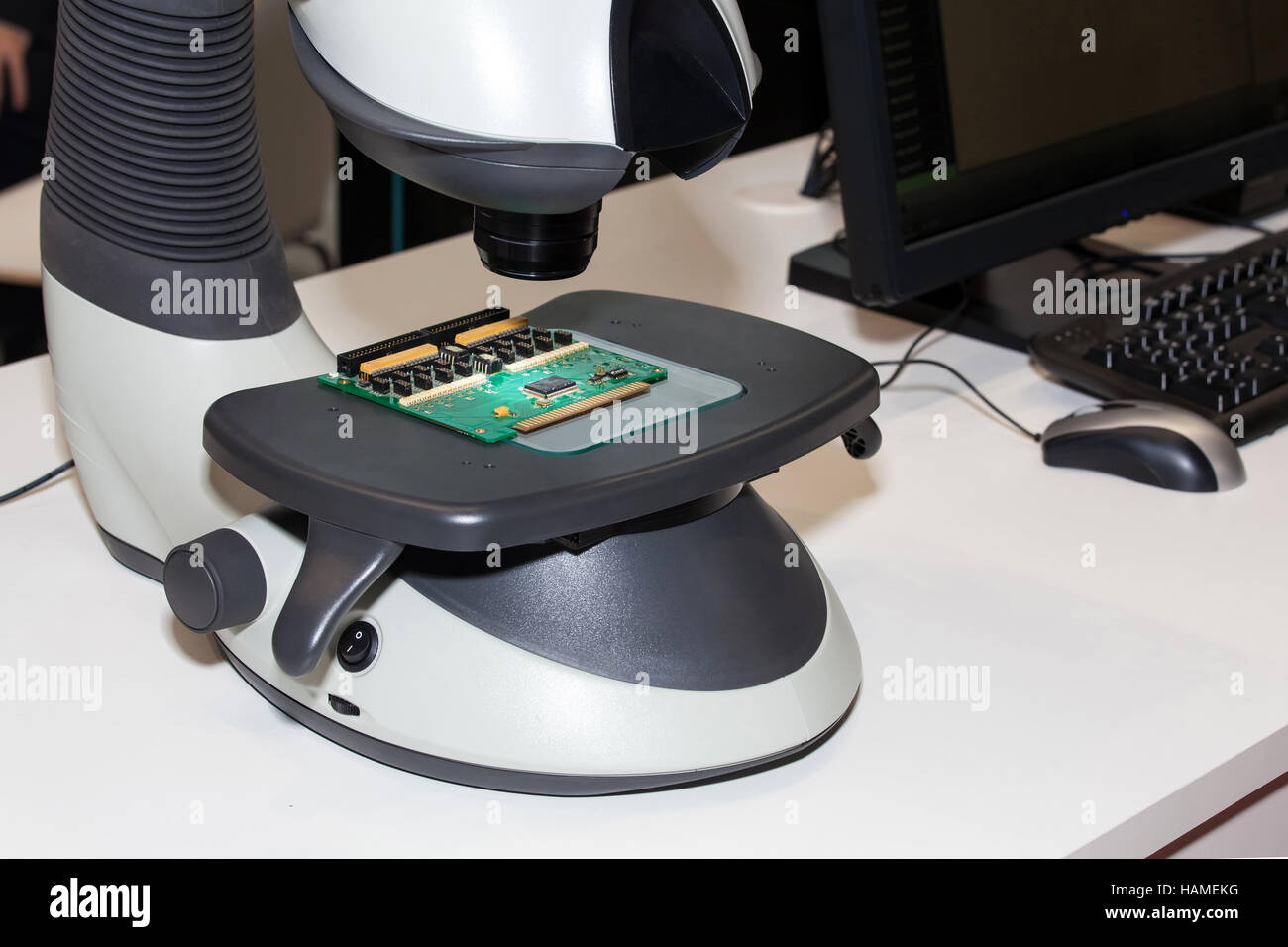 Polarizing microscope hires stock photography and images Alamy
