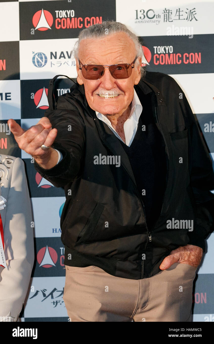 Stan lee spiderman hi-res stock photography and images - Alamy